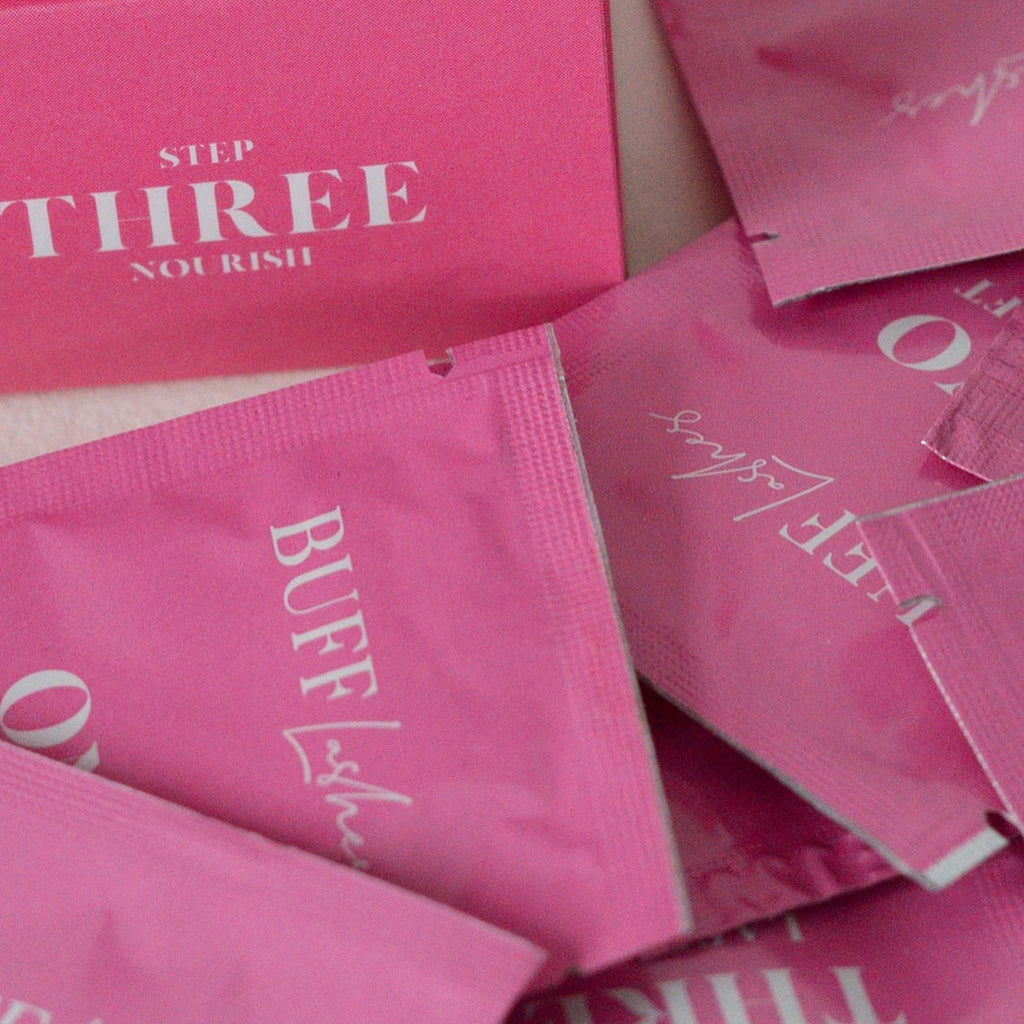 Buff Lashlift Step 1